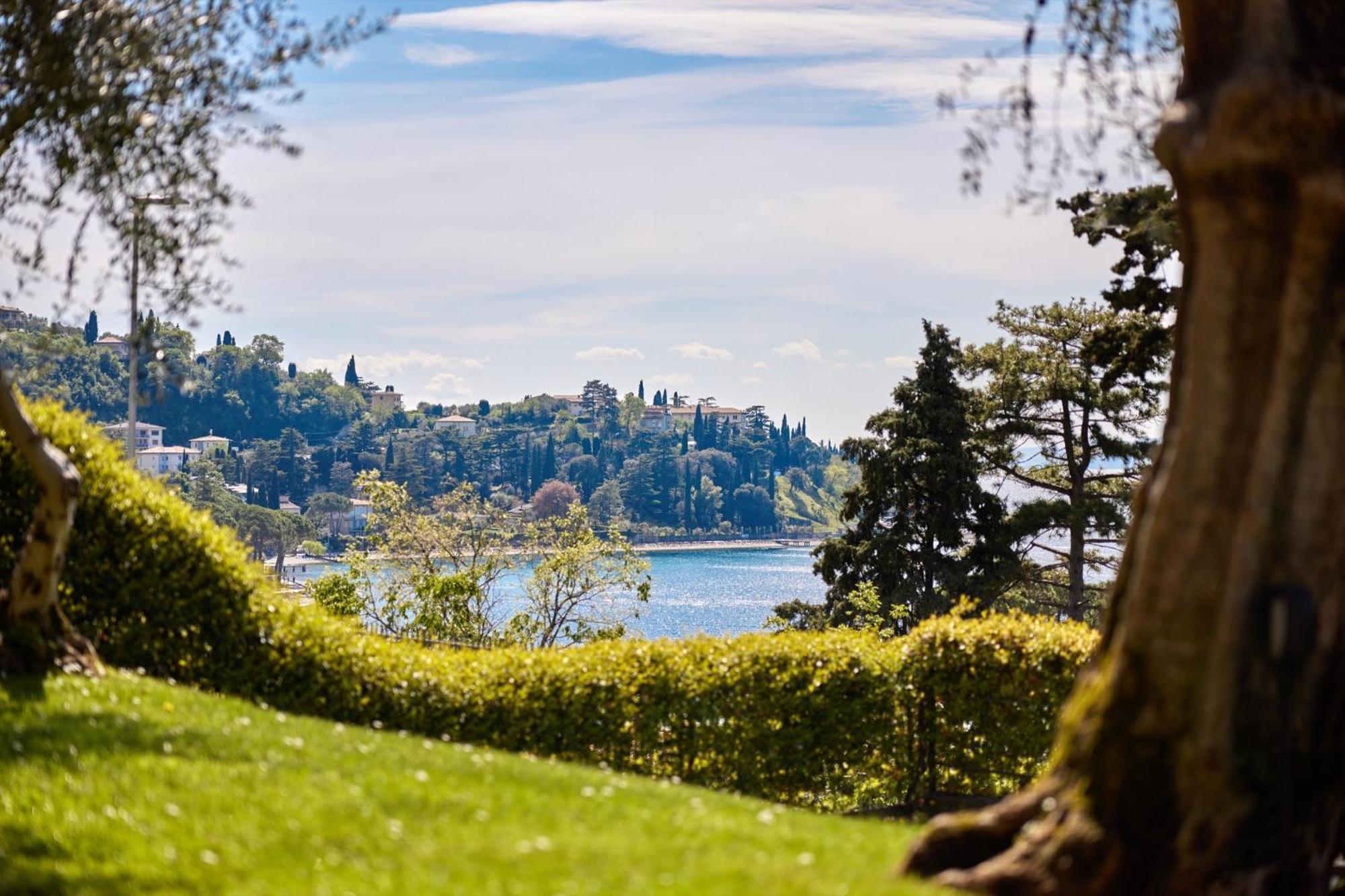 Callalillyjardin Malcesine Extérieur photo