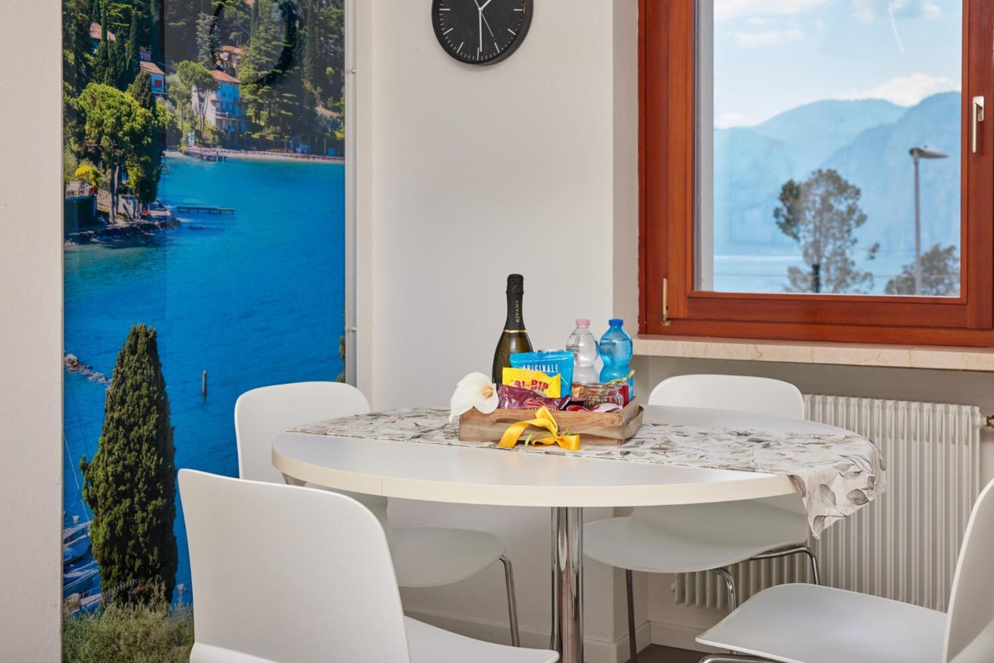Callalillyjardin Malcesine Extérieur photo